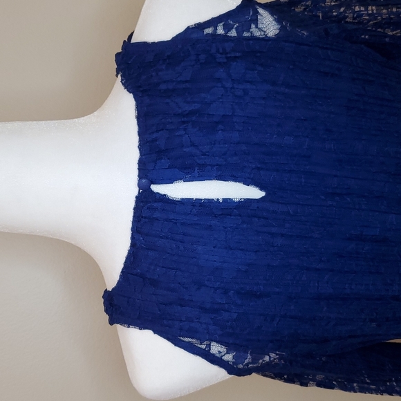 🎉HP🎉 INC International Concepts NWOT Size S Sapphire Blue Lace Top! 💙💘💙 - Picture 8 of 12